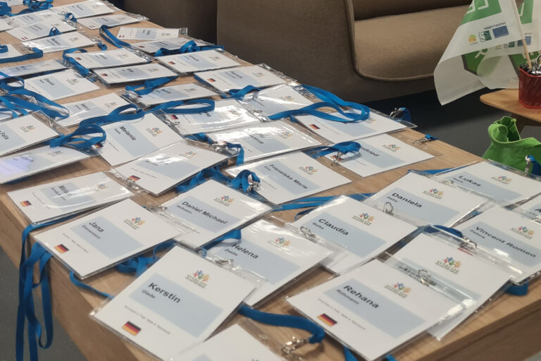 Conferences ravakka03